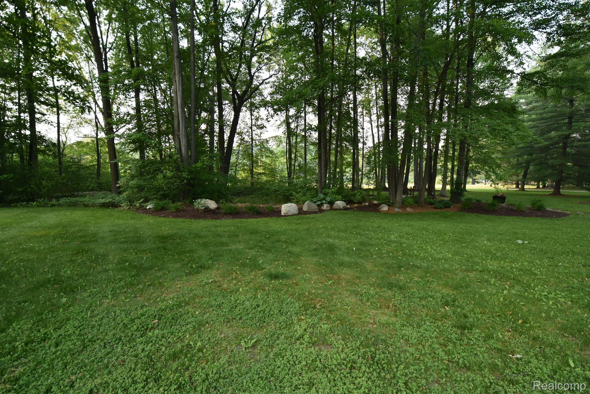 3200 East Burt Road Burt, MI 48417 - Photo 24 of 34 Gallery Image 24