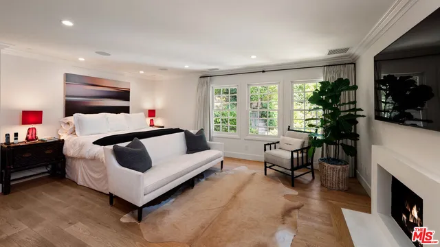 $5,199,000 | 1446 Lindacrest Drive, Beverly Hills, CA 90210