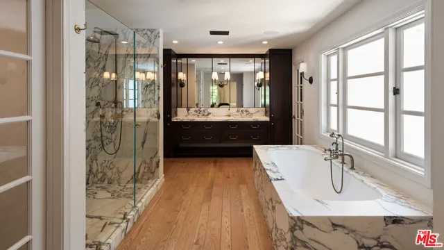 $5,199,000 | 1446 Lindacrest Drive, Beverly Hills, CA 90210