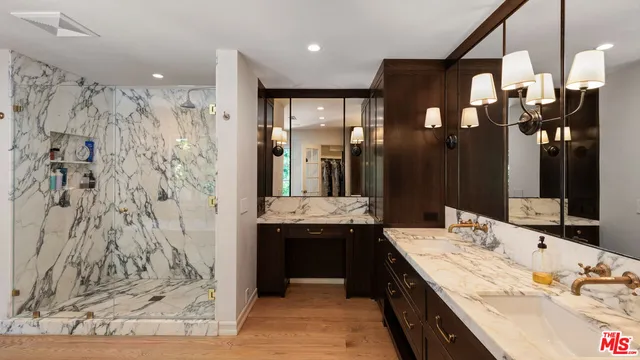 $5,199,000 | 1446 Lindacrest Drive, Beverly Hills, CA 90210