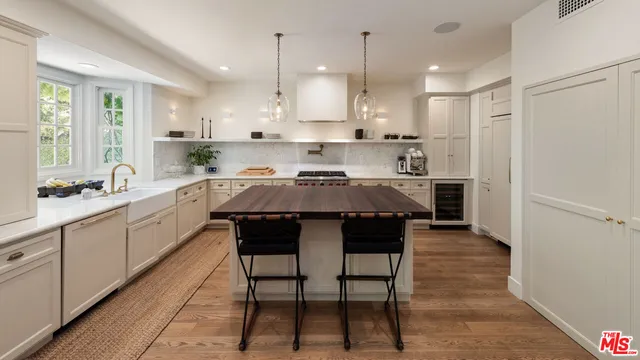 $5,199,000 | 1446 Lindacrest Drive, Beverly Hills, CA 90210