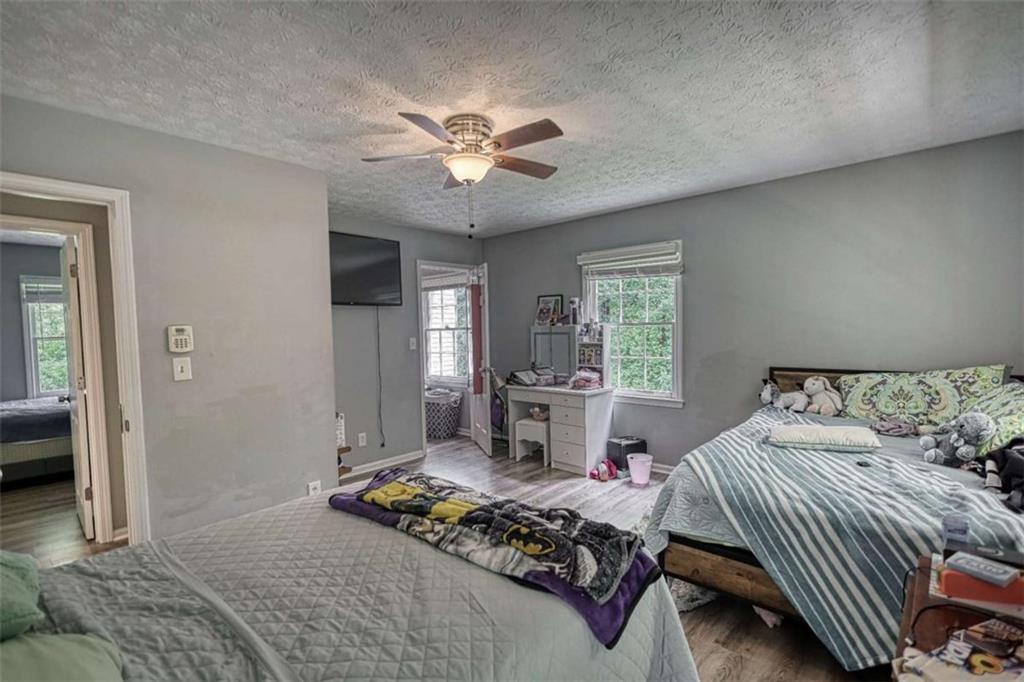 2394 Rockbridge Road Southwest Stone Mountain, GA 30087 - Photo 17 of 60