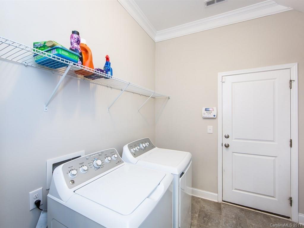 1511 Hedge Apple Road Clover, SC 29710 - Photo 12 of 24 Gallery Image 12