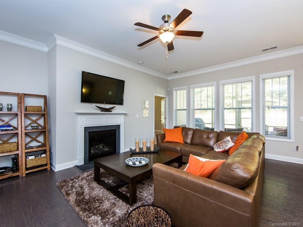 1511 Hedge Apple Road Clover, SC 29710 - Photo 7 of 24 Gallery Image 7