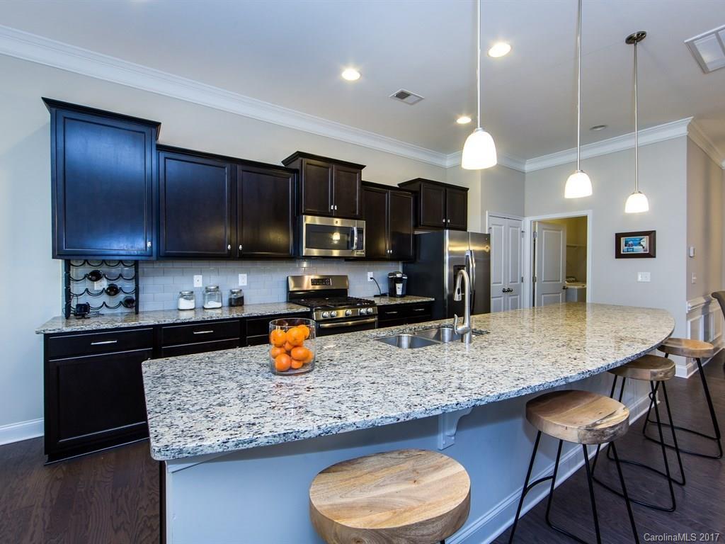1511 Hedge Apple Road Clover, SC 29710 - Photo 9 of 24 Gallery Image 9