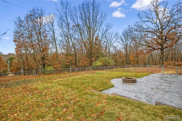 $595,500 | 431 Darcie Drive, Bonne Terre, MO 63628