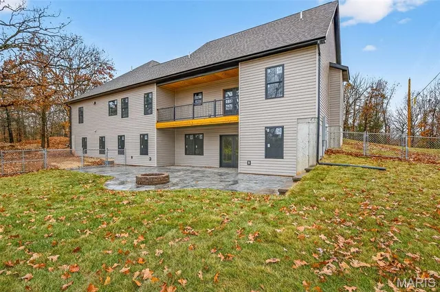 $595,500 | 431 Darcie Drive, Bonne Terre, MO 63628