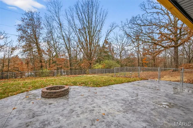 $595,500 | 431 Darcie Drive, Bonne Terre, MO 63628