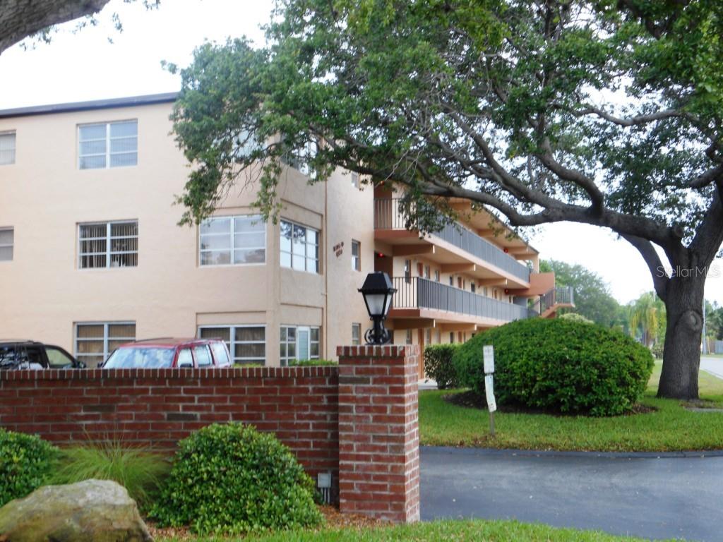 front view of house with a yard