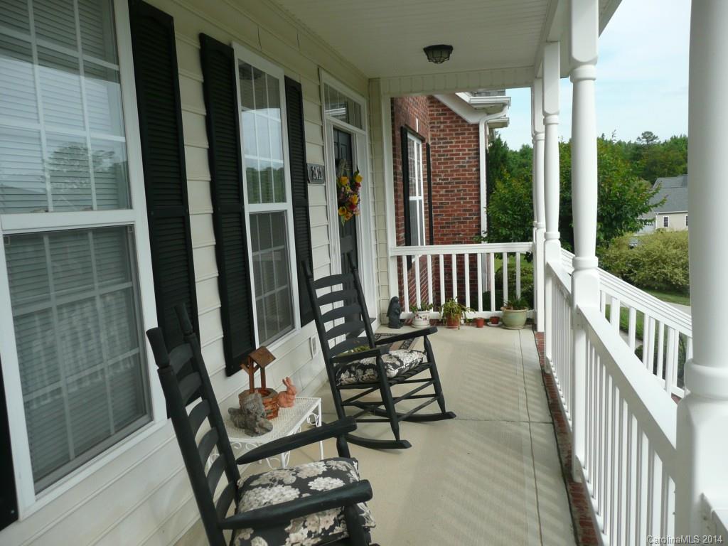 2072 Winding Oak Road Rock Hill, SC 29732 - Photo 3 of 24 Gallery Image 3