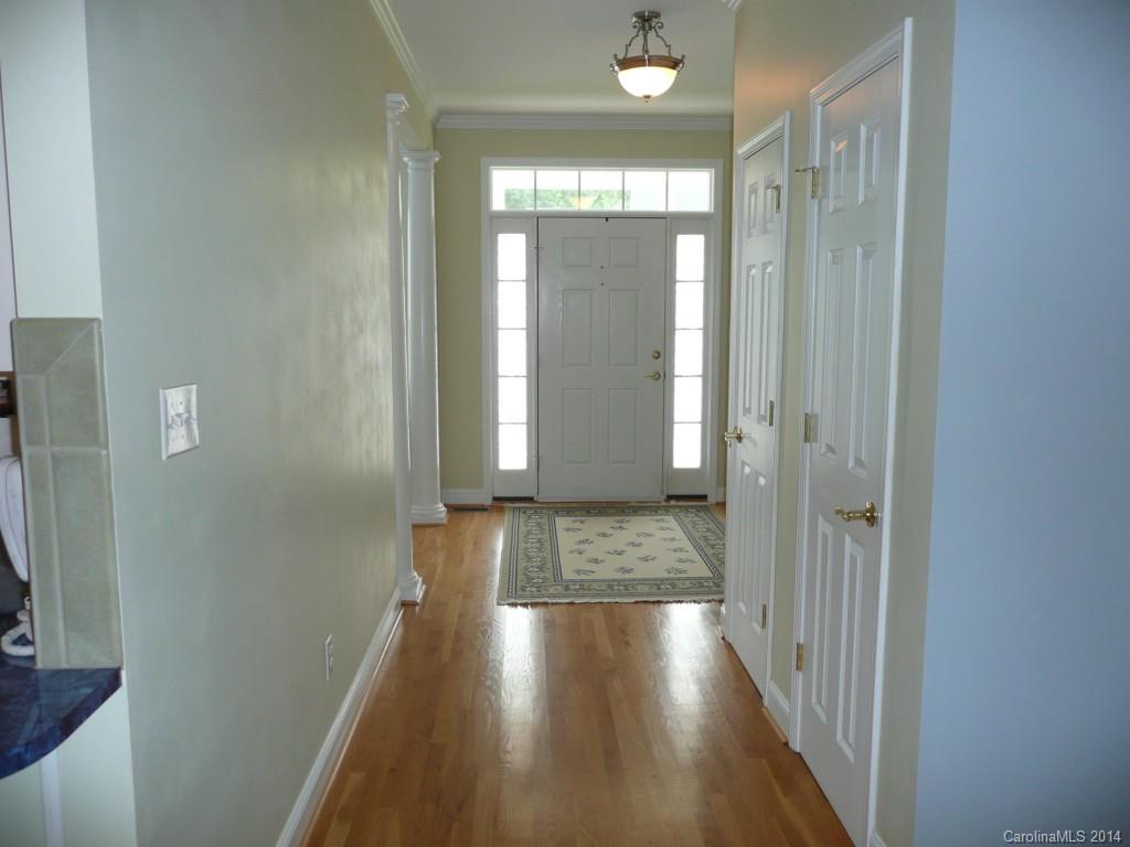 2072 Winding Oak Road Rock Hill, SC 29732 - Photo 4 of 24 Gallery Image 4