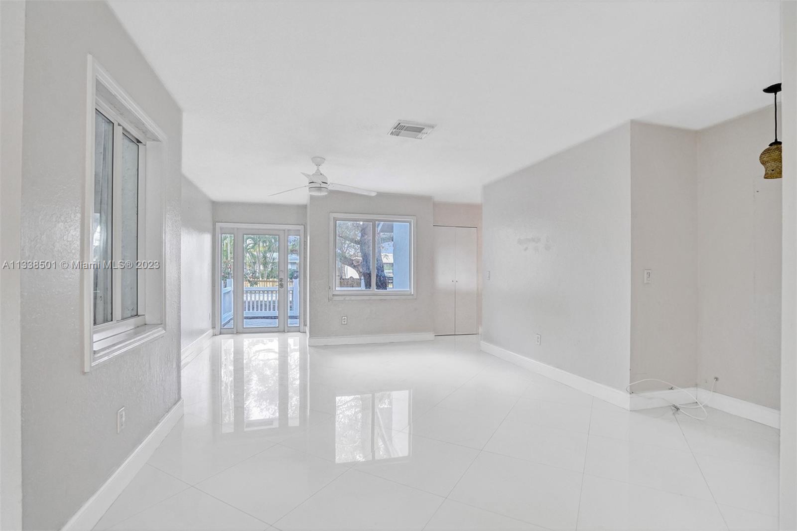 2124 North Park Road Hollywood, FL 33021 - Photo 29 of 43