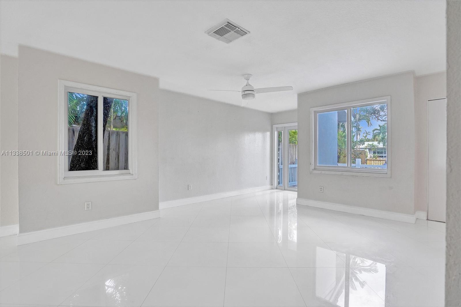 2124 North Park Road Hollywood, FL 33021 - Photo 32 of 43