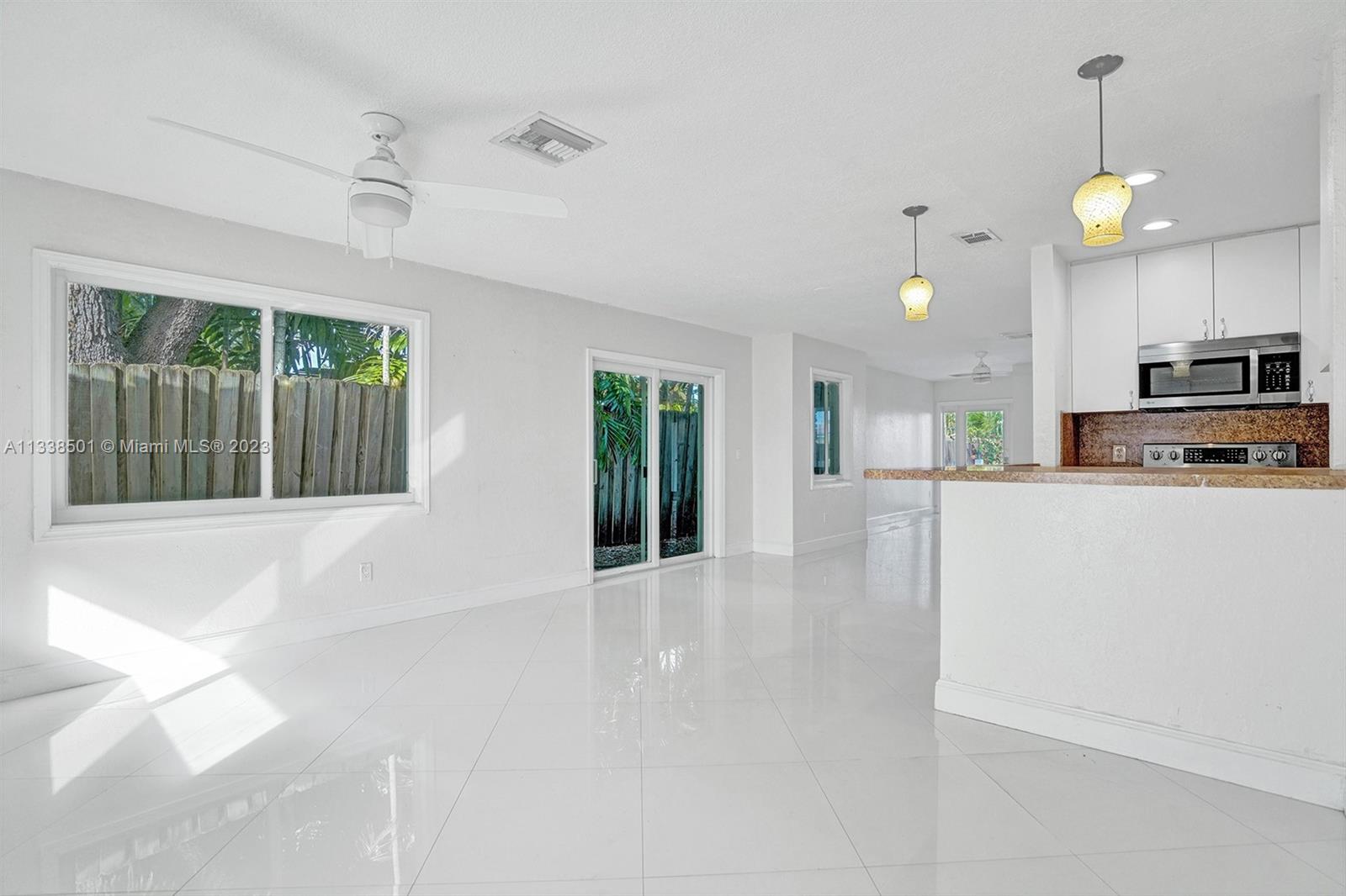 2124 North Park Road Hollywood, FL 33021 - Photo 37 of 43