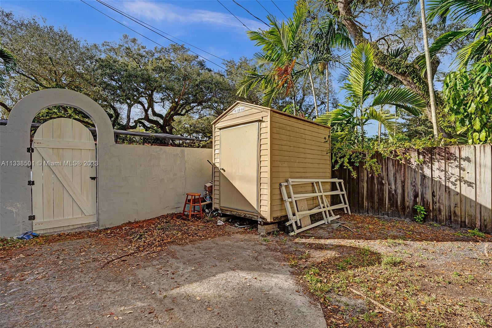 2124 North Park Road Hollywood, FL 33021 - Photo 41 of 43