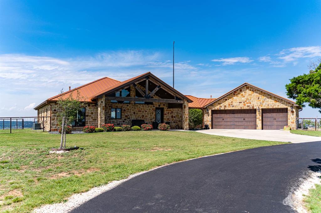 1032 Braune Road Merkel, TX 79536 - Photo 8 of 36 a front view of a house with a yard