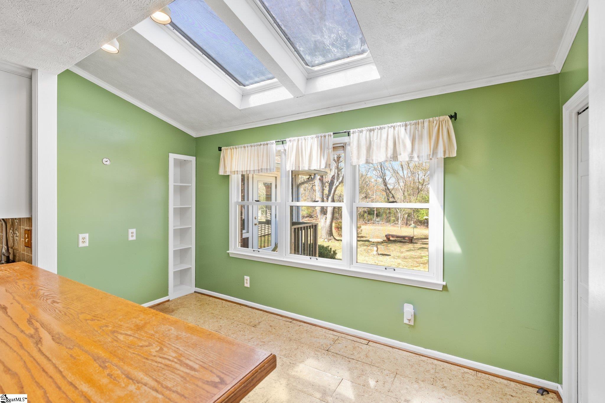 78 Hunter Road Fountain Inn, SC 29644 - Photo 5 of 36