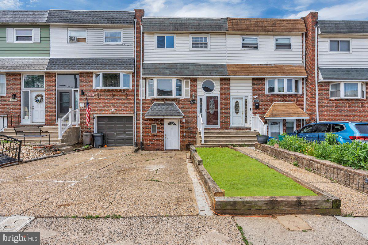 3204 Birch Road Philadelphia, PA 19154 - Photo 2 of 28