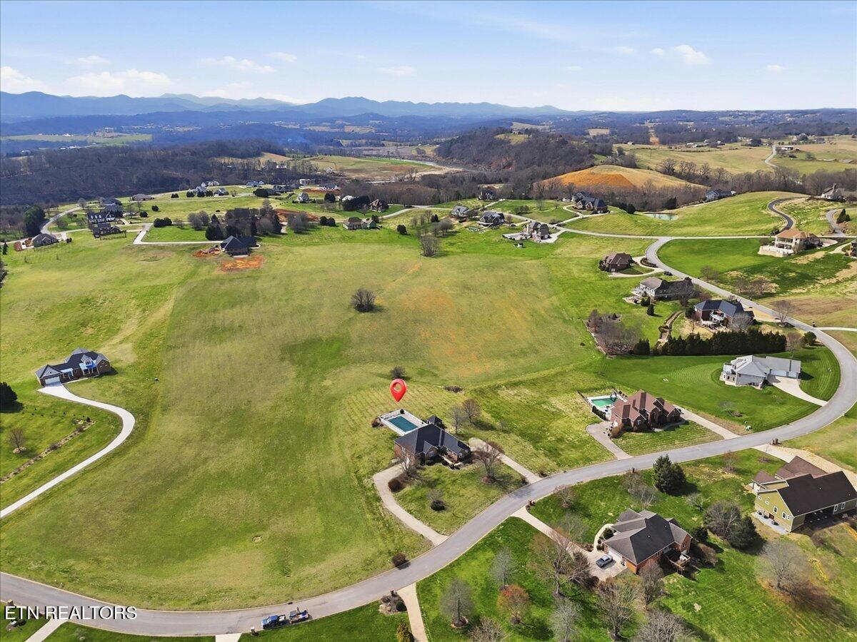 522 Waterstone Circle Greeneville, TN 37745 - Photo 3 of 60 40-010_DJI_20260304121027_0468_D_autorem