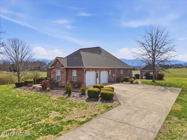 $1,033,290 | 522 Waterstone Circle, Greeneville, TN 37745