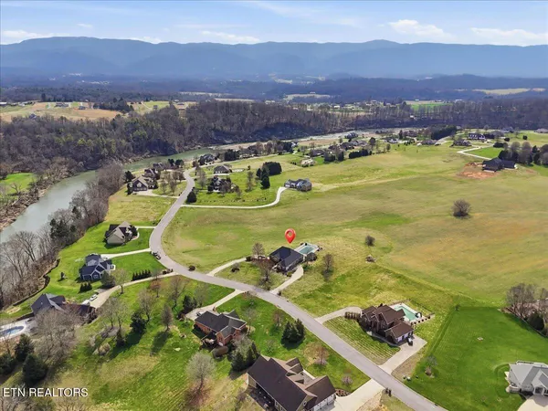 $1,033,290 | 522 Waterstone Circle, Greeneville, TN 37745