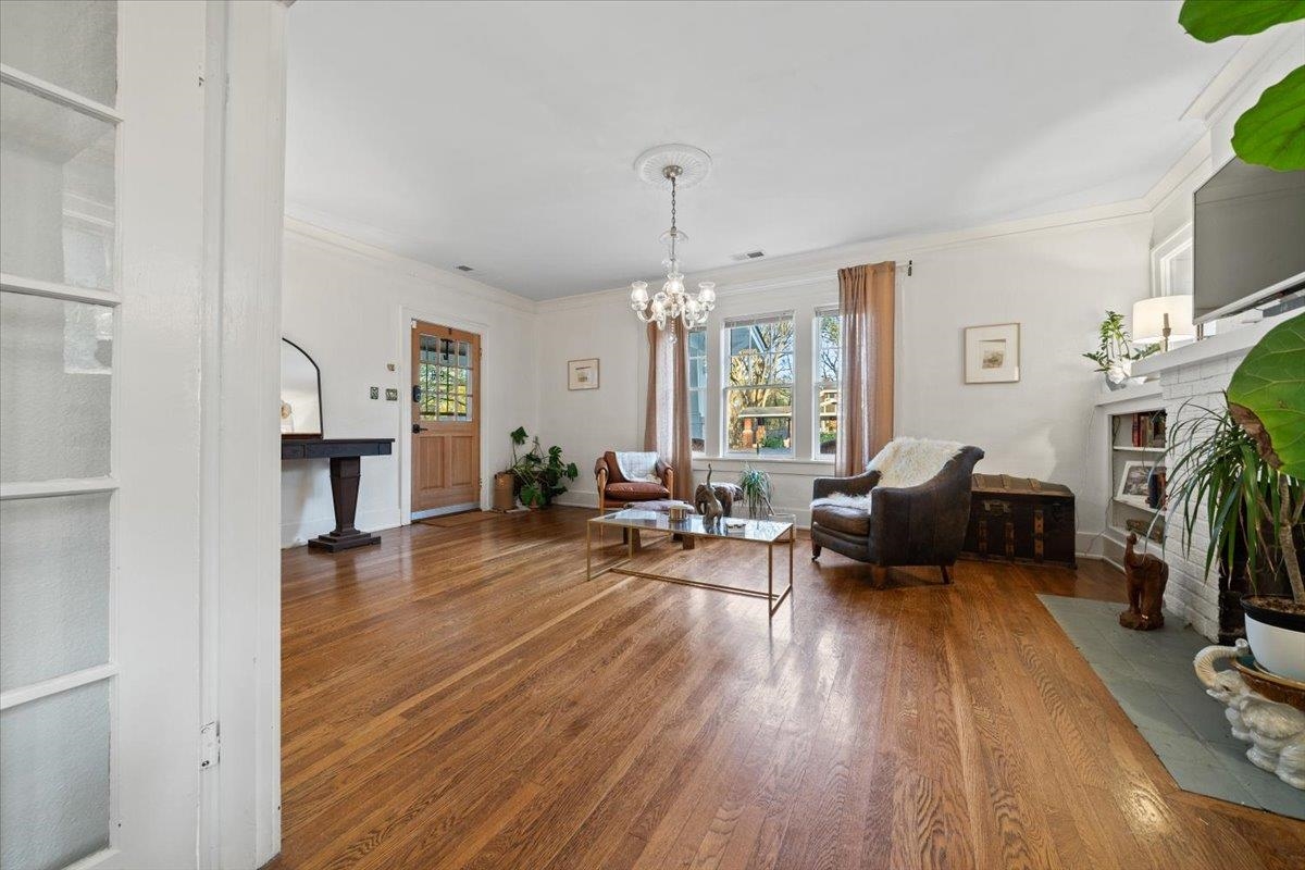 401 Alexander Street Memphis, TN 38111 - Photo 8 of 32