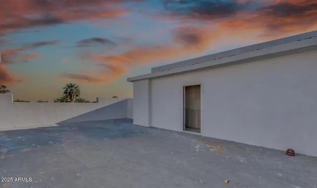 $5,400 | 840 South Farmer Avenue, Tempe, AZ 85281