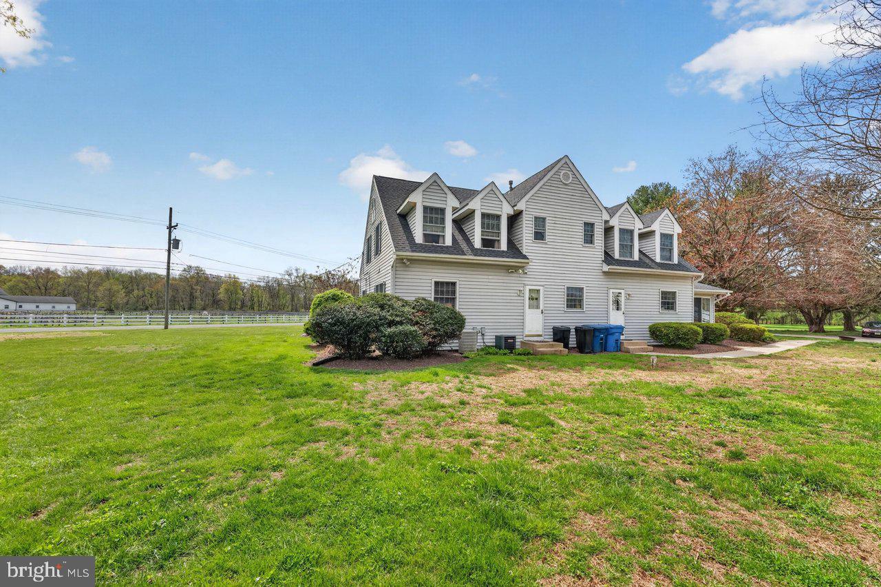 158 Chesterfield Georgetown Road Chesterfield, NJ 08515 - Photo 37 of 48 Back of home