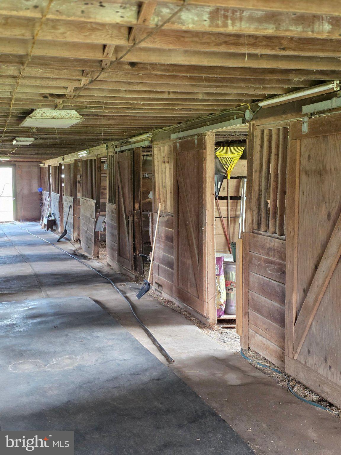 158 Chesterfield Georgetown Road Chesterfield, NJ 08515 - Photo 44 of 48 Rustic charm in a spacious barn aisle.
