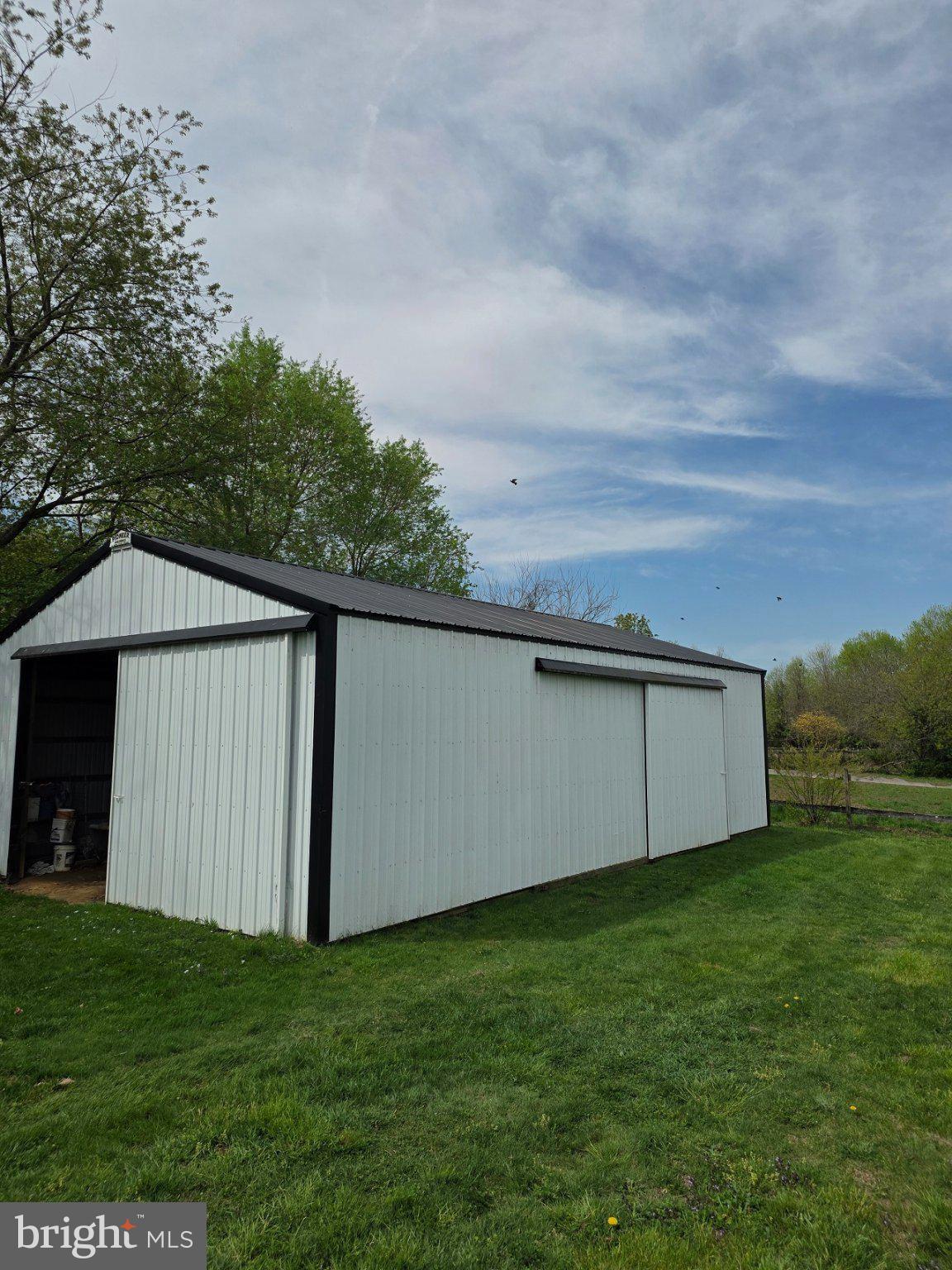 158 Chesterfield Georgetown Road Chesterfield, NJ 08515 - Photo 47 of 48 Barn 2 tractor and accessories
