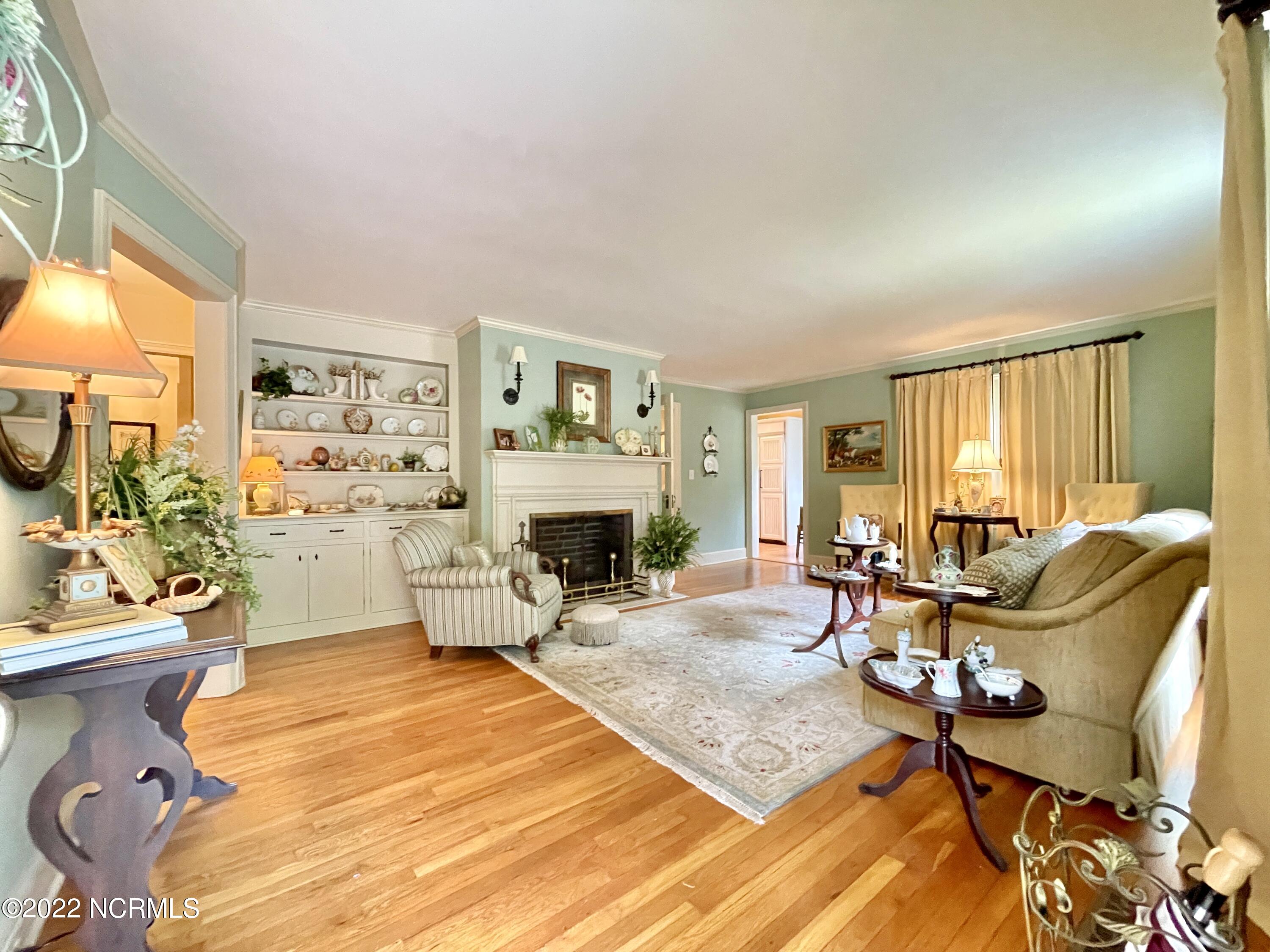 130 Everette Road Pinehurst, NC 28374 - Photo 8 of 41 6FFBD807-FBD1-442A-86CE-97CFABC78399_1_2