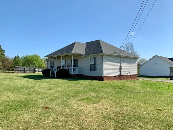 $205,000 | 2 Merideth Lynn Road, Fayetteville, TN 37334