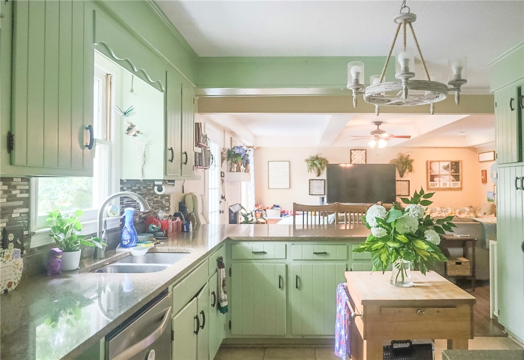 126 Coachman Drive Anderson, SC 29625 - Photo 6 of 20