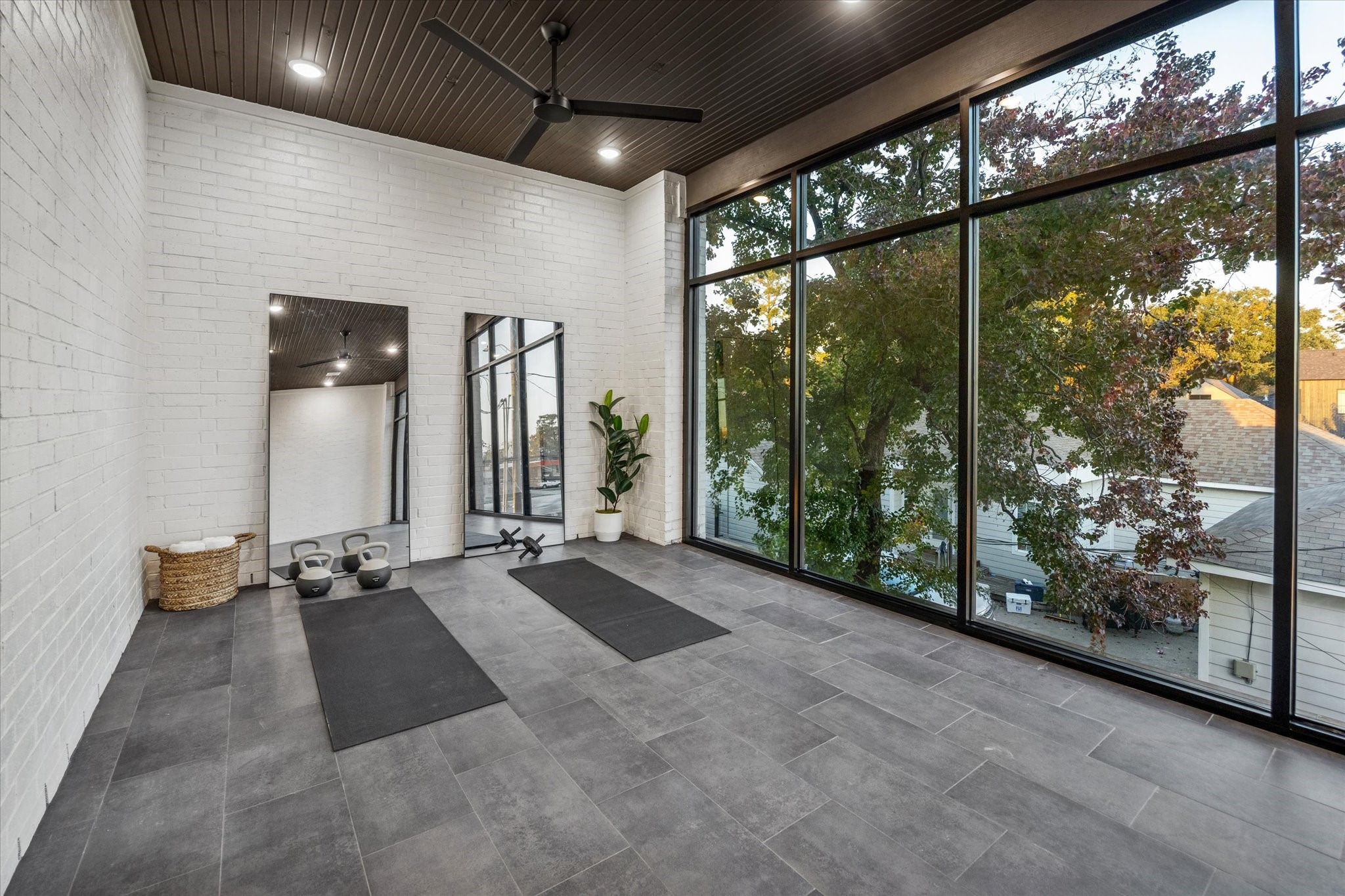 431 West 30th Street Houston, TX 77018 - Photo 20 of 36
