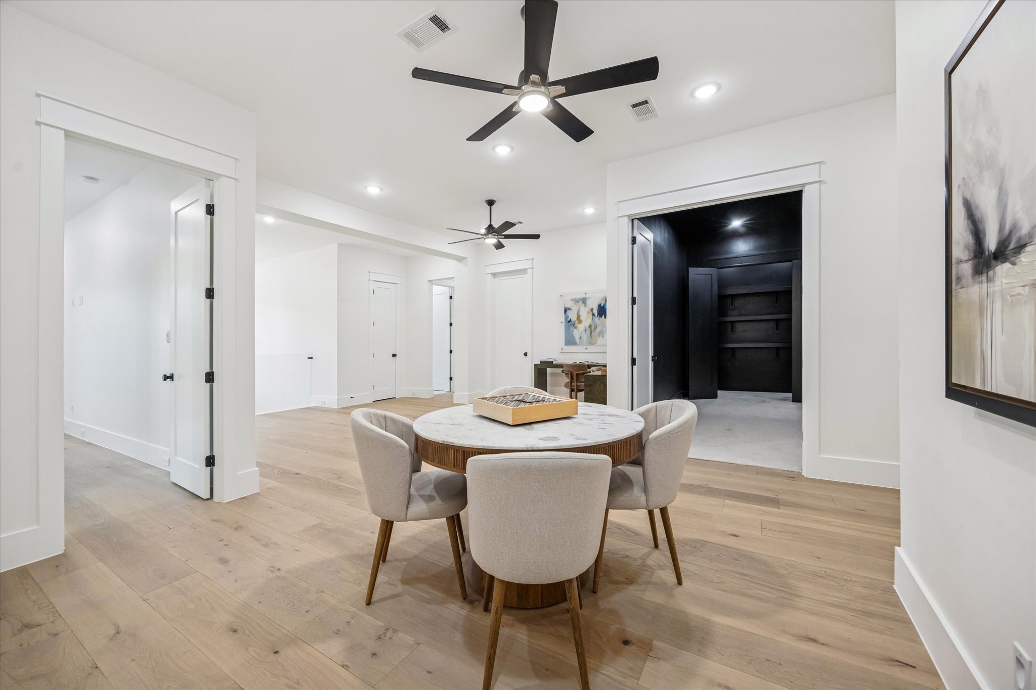 431 West 30th Street Houston, TX 77018 - Photo 22 of 36