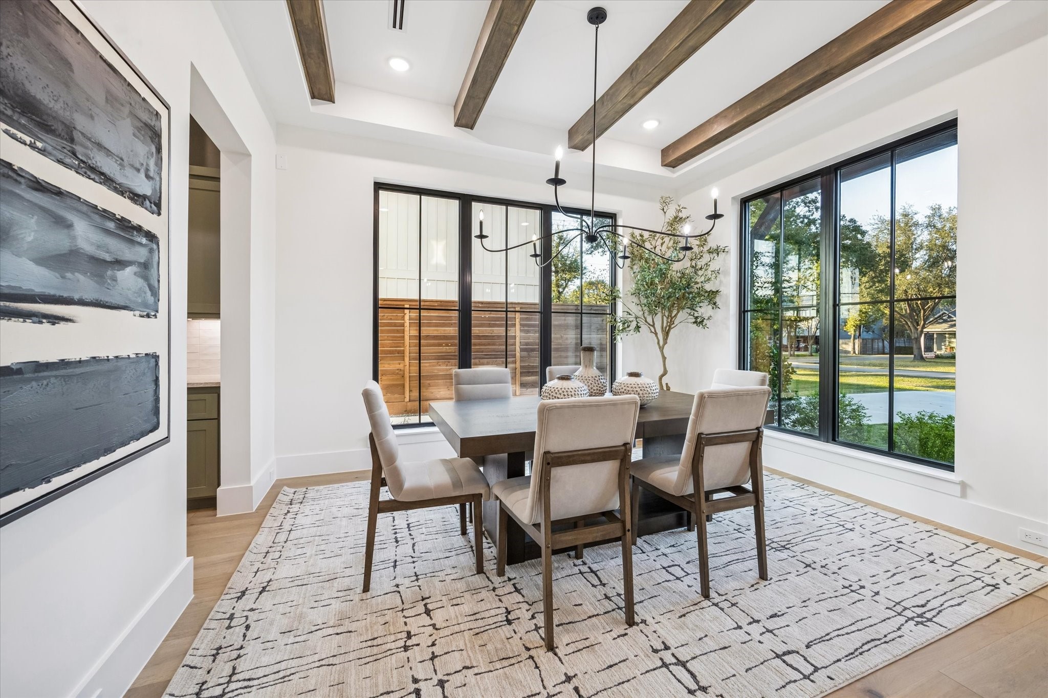 431 West 30th Street Houston, TX 77018 - Photo 9 of 36