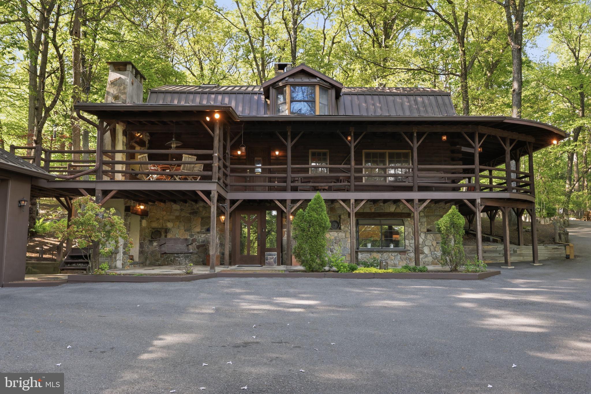 2244 Springtown Hill Road Hellertown, PA 18055 - Photo 2 of 86 Gallery Image 2