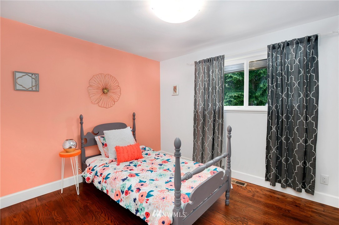 1307 South 27th Street Renton, WA 98055 - Photo 14 of 25