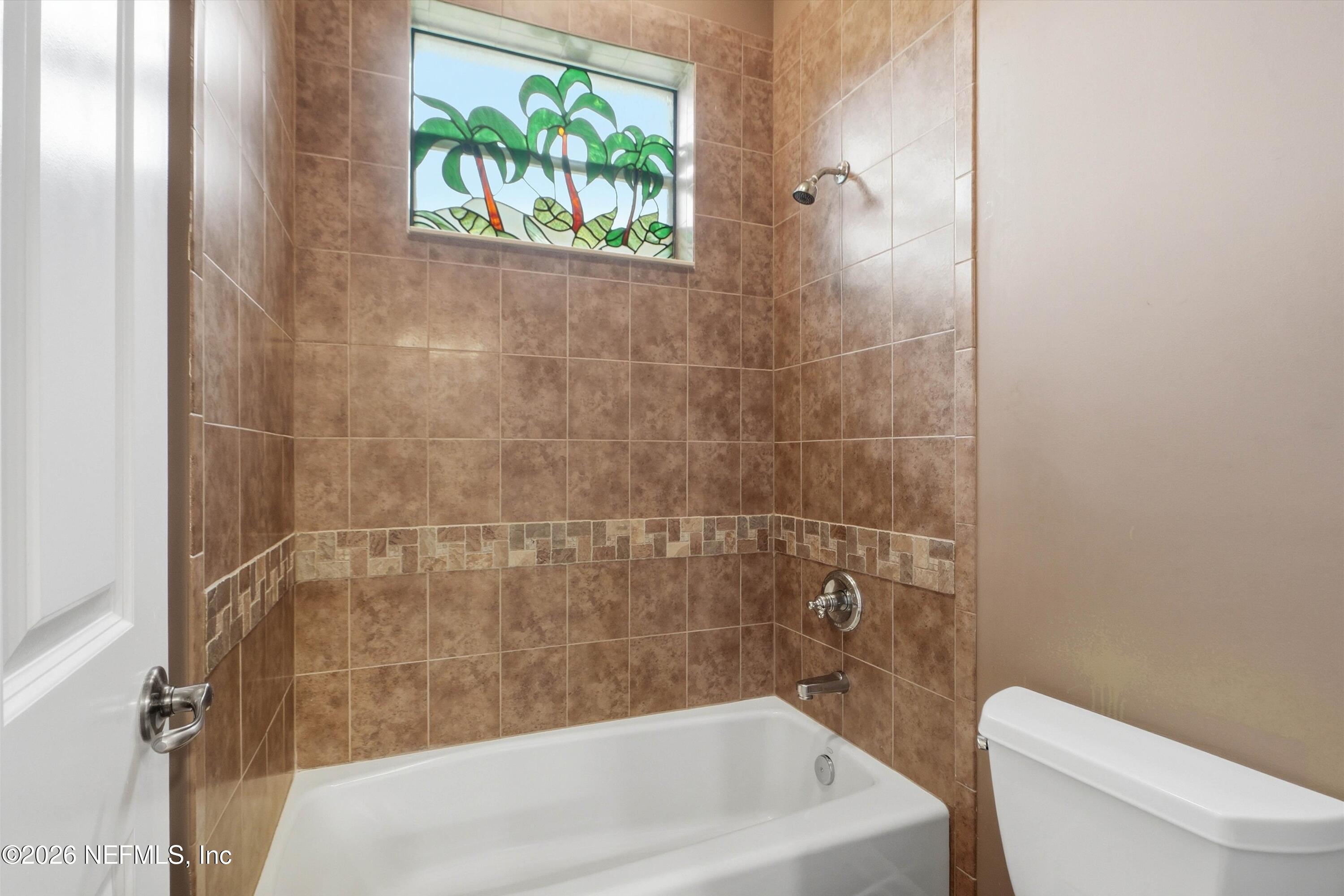 560 Sebastian Square St. Augustine, FL 32095 - Photo 33 of 74 Jack & Jill Bath
