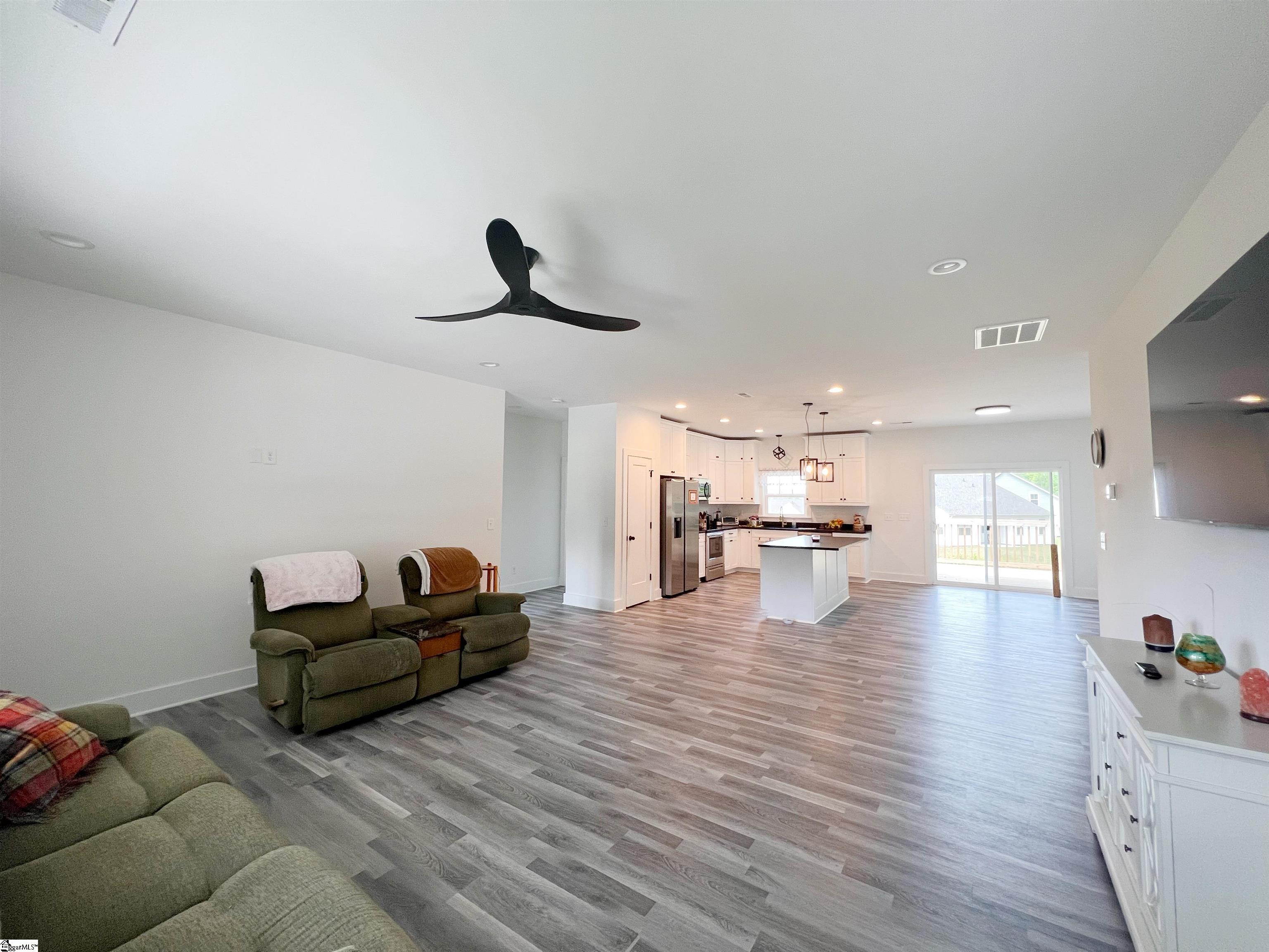 3024 East Georgia Road Simpsonville, SC 29681 - Photo 2 of 23