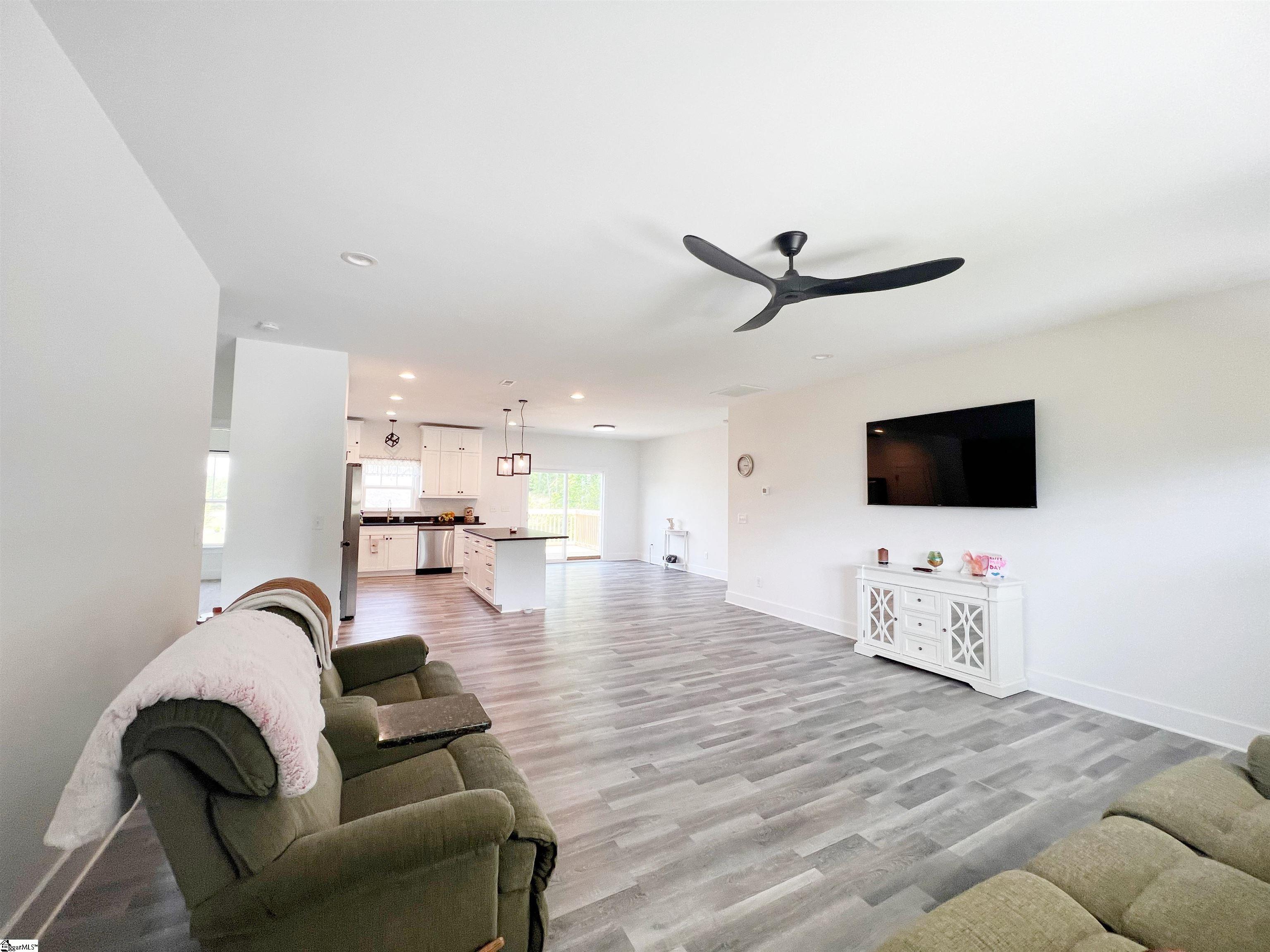 3024 East Georgia Road Simpsonville, SC 29681 - Photo 10 of 23