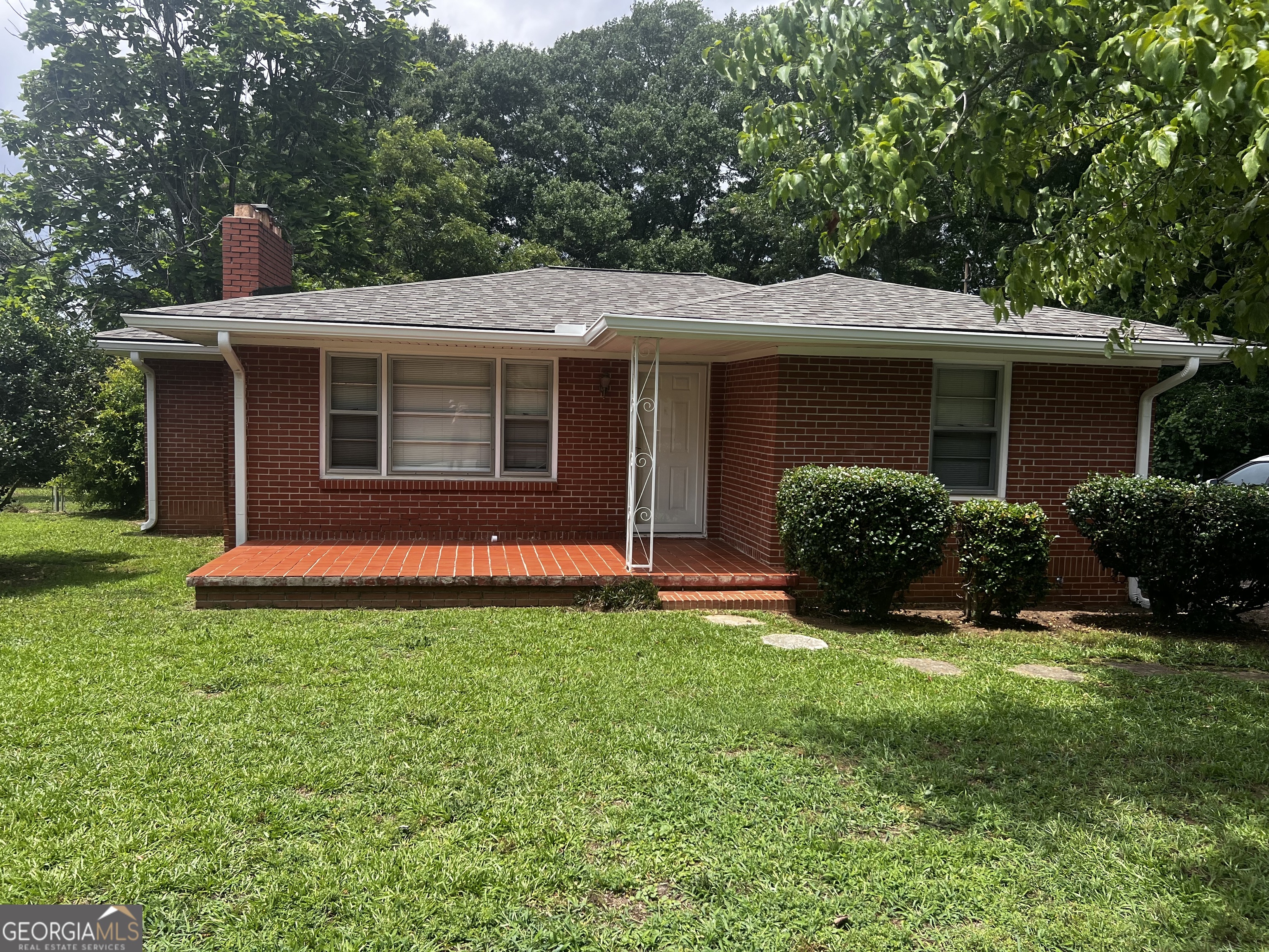 5261 Adams Street Covington, GA 30014 - Photo 3 of 25