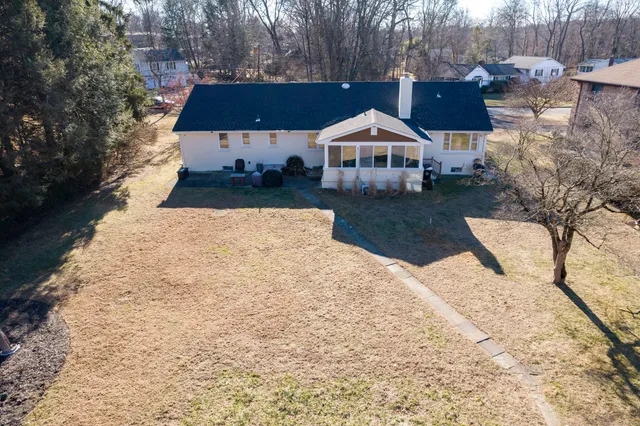 $6,900 | 2 Columbine Lane, Norwalk, CT 06851