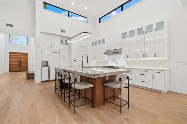 $3,945,000 | 1429 Westbrook Drive, Sarasota, FL 34231