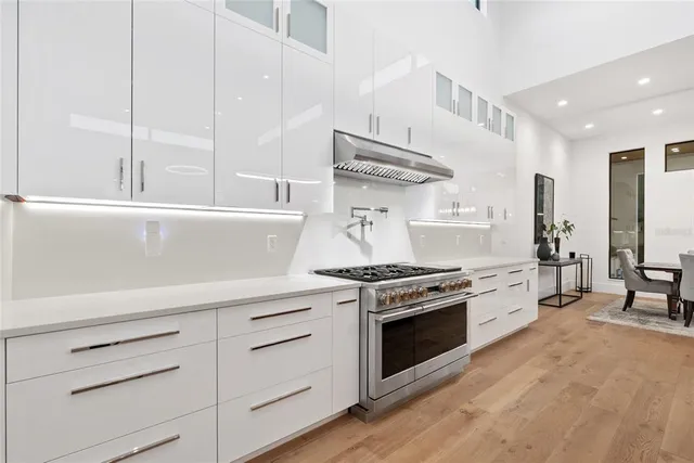 $3,945,000 | 1429 Westbrook Drive, Sarasota, FL 34231