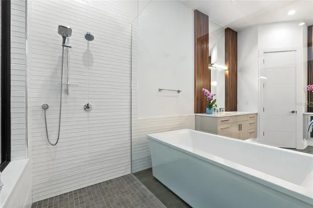 $3,945,000 | 1429 Westbrook Drive, Sarasota, FL 34231