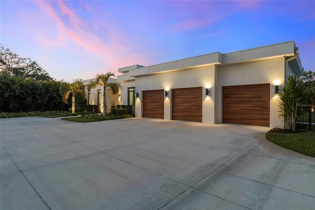 $3,945,000 | 1429 Westbrook Drive, Sarasota, FL 34231