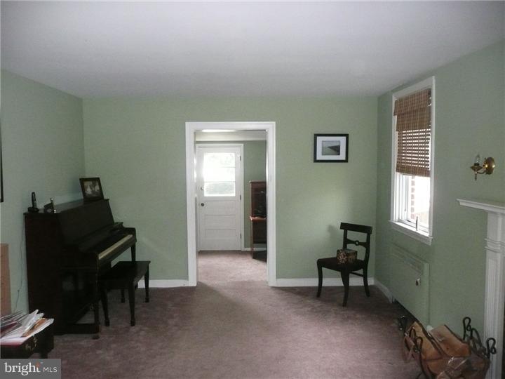 55 Woodbine Road Havertown, PA 19083 - Photo 13 of 22 Living Room