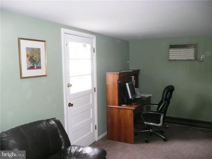 55 Woodbine Road Havertown, PA 19083 - Photo 14 of 22 Family Room