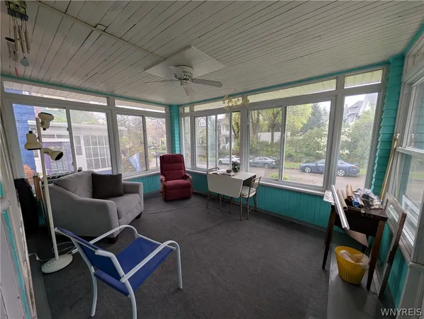 $350,000 | 84 West Oakwood Place, Unit S, Buffalo, NY 14214